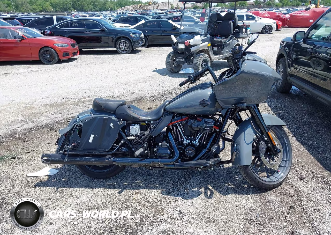 2018 Harley-Davidson Fltrxse Cvo Road Glide VIN:1HD1TCL15JB958167 - 11