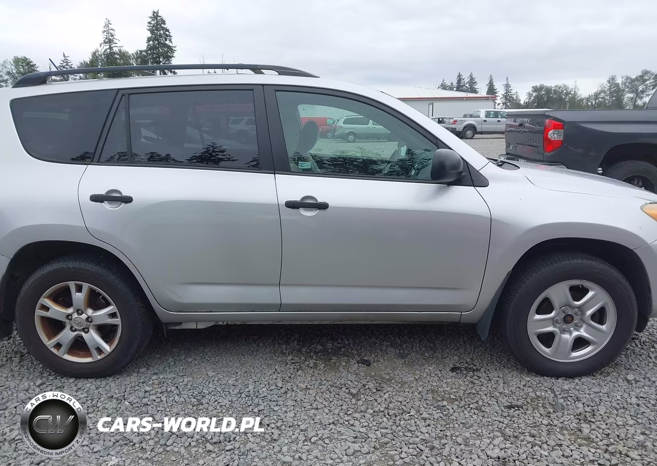 2010 Toyota Rav4 Base V6 VIN:JTMBK4DV8AD016232 - 13