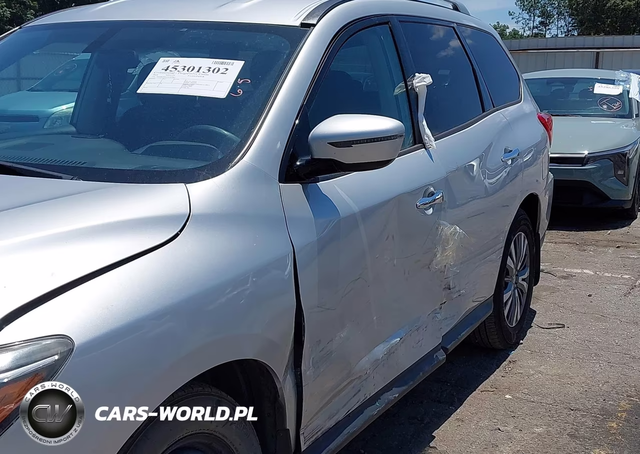 2018 Nissan Pathfinder S VIN:5N1DR2MNXJC625462 - 18