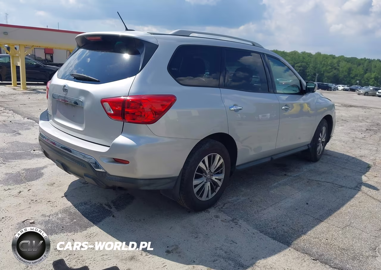 2018 Nissan Pathfinder S VIN:5N1DR2MNXJC625462 - 4