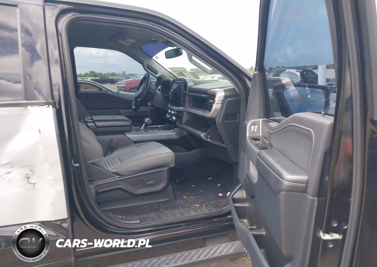 2023 Ford F-150 Xlt VIN:1FTFW1E56PKD92595 - 5