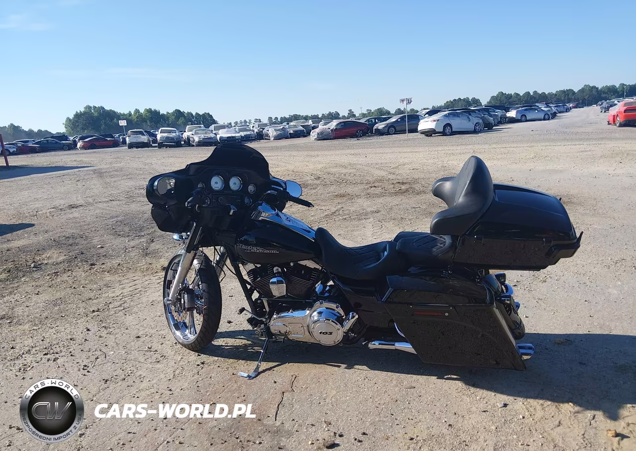 2012 Harley-Davidson Flhx Street Glide VIN:1HD1KBM19CB664933 - 13