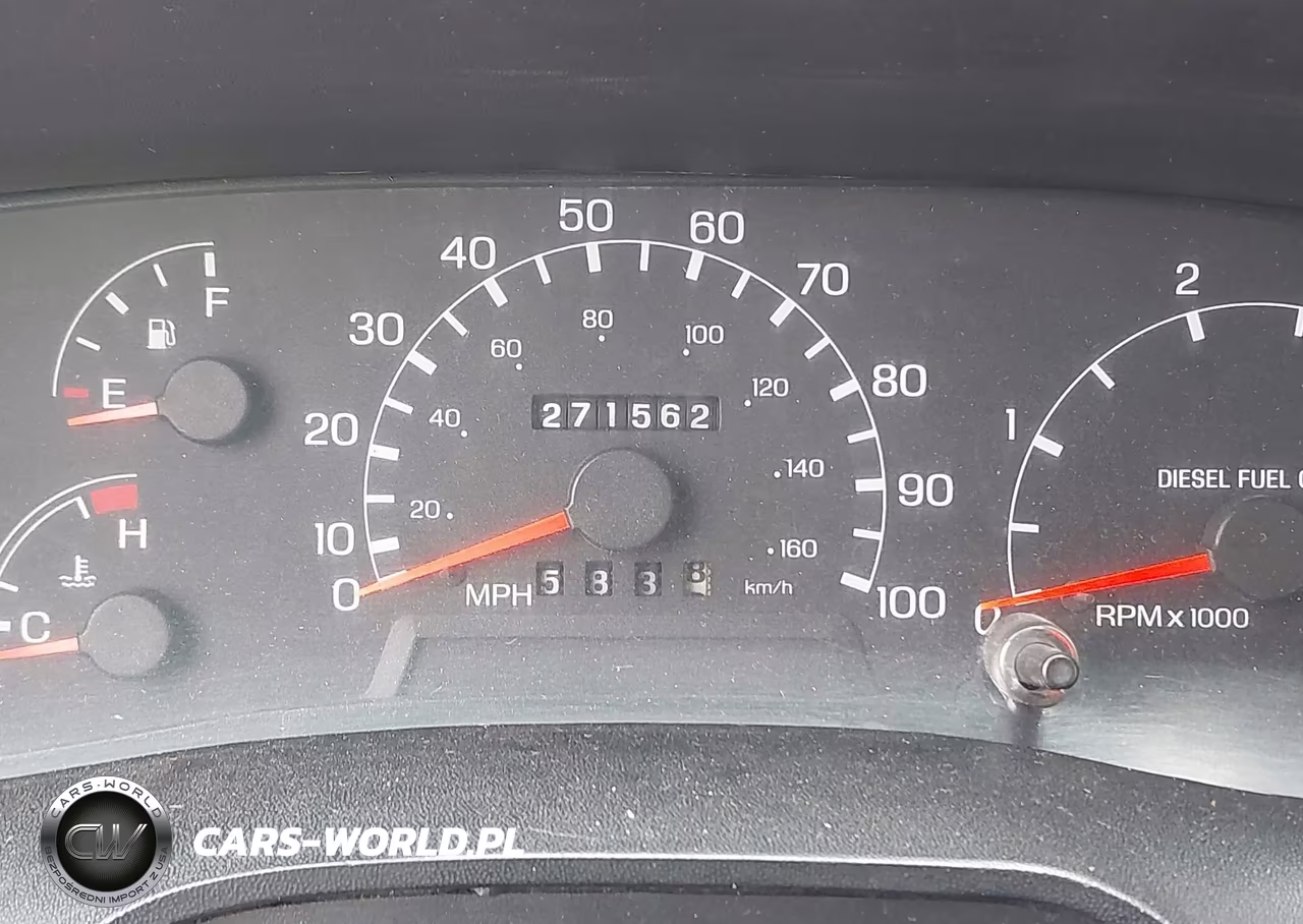 2000 Ford F650 Super Duty VIN:3FEWF65H4YMA01419 - 5