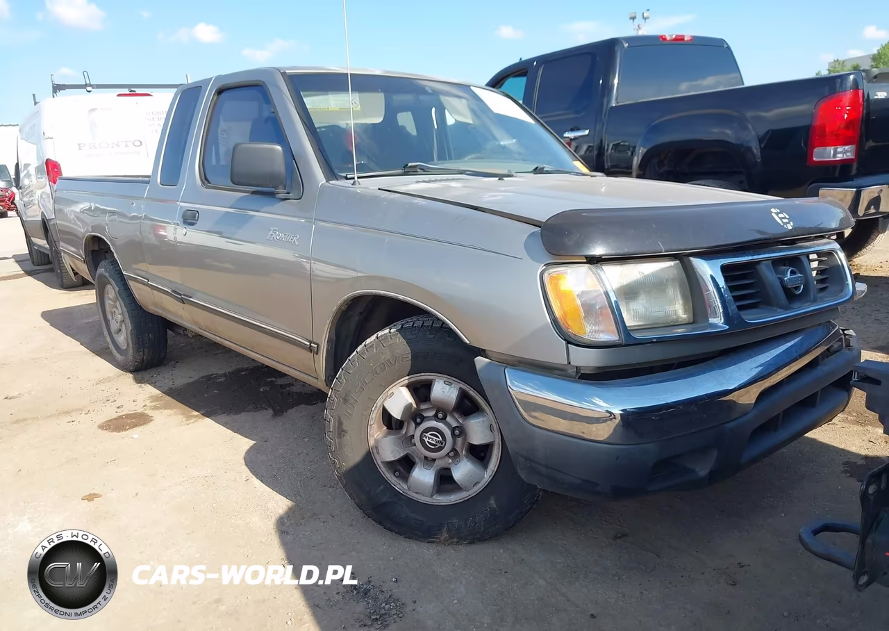2000 Nissan Frontier Xe
