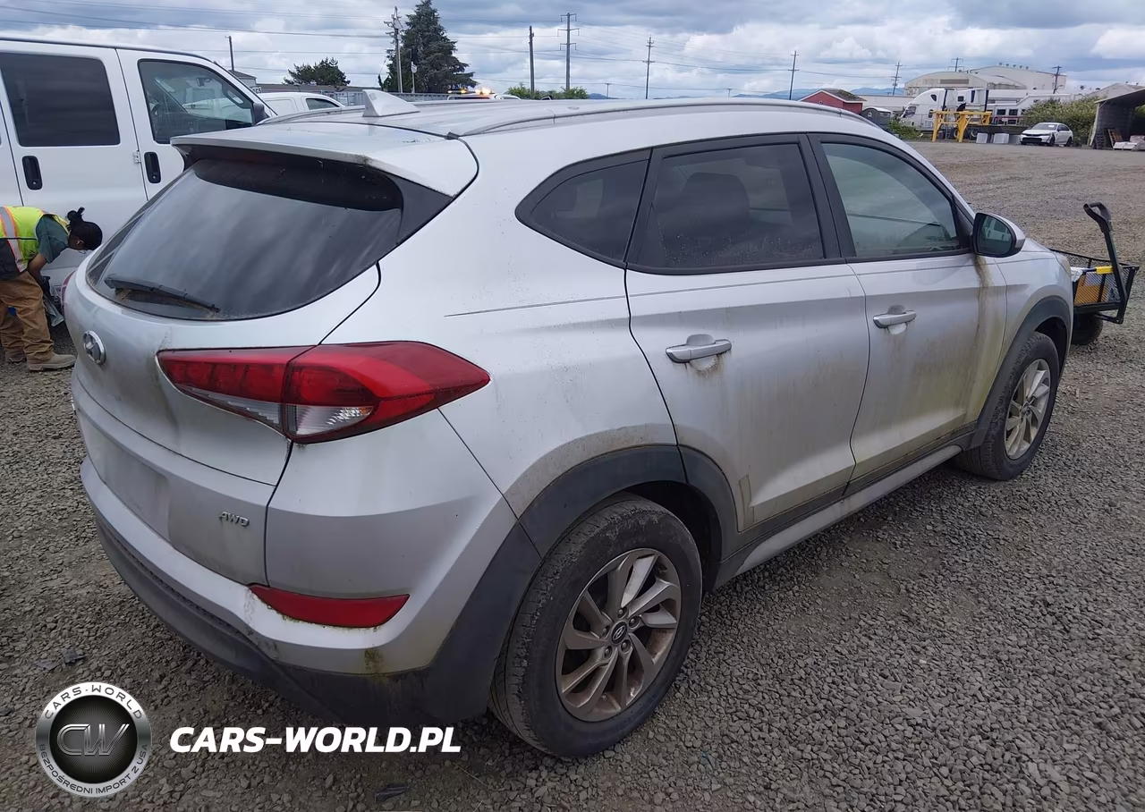 2018 Hyundai Tucson Sel VIN:KM8J3CA45JU719684 - 4