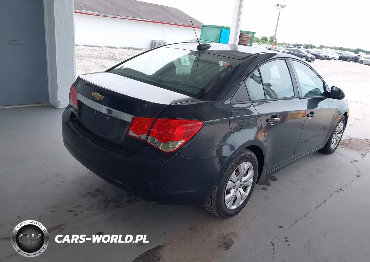 2016 Chevrolet Cruze Limited Ls Auto VIN:1G1PC5SG1G7114452 - 4