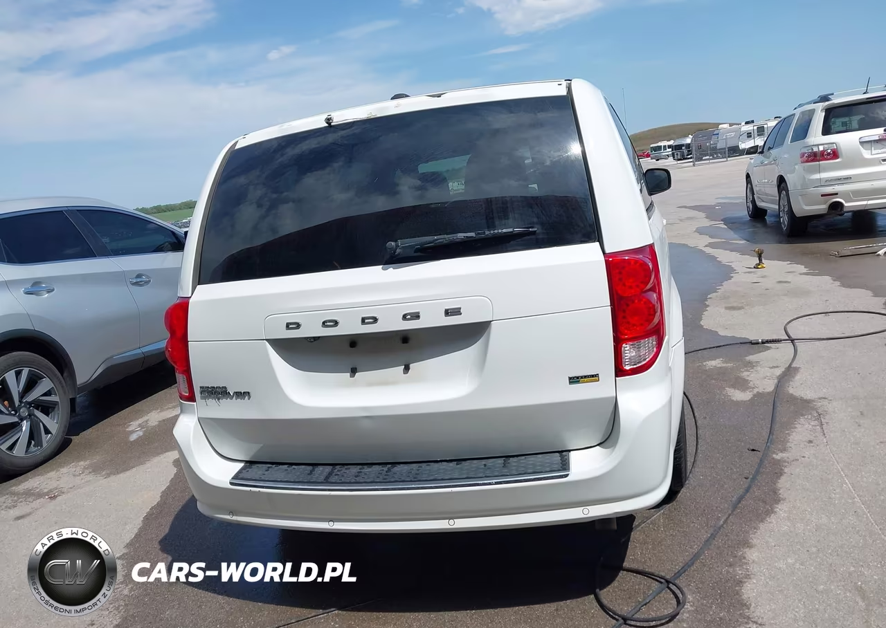 2017 Dodge Grand Caravan Se Plus VIN:2C4RDGBG1HR733156 - 17