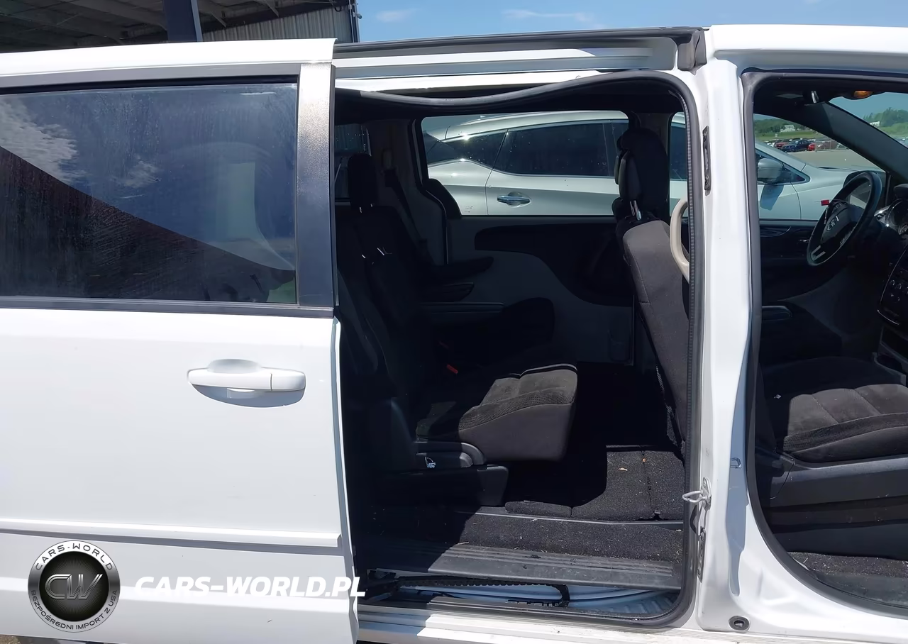 2017 Dodge Grand Caravan Se Plus VIN:2C4RDGBG1HR733156 - 8