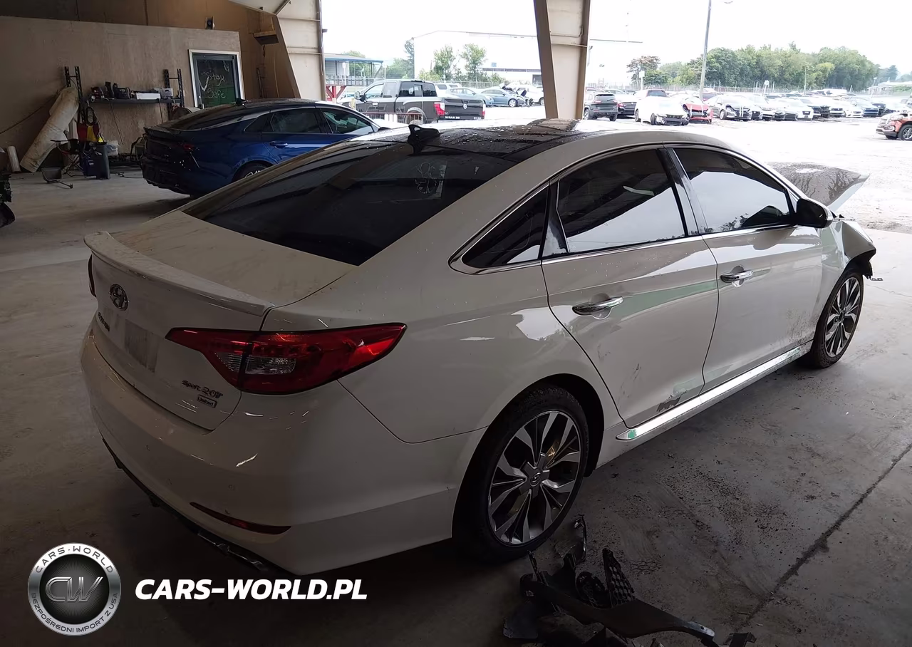 2015 Hyundai Sonata Limited 2.0T VIN:5NPE34AB6FH126444 - 4