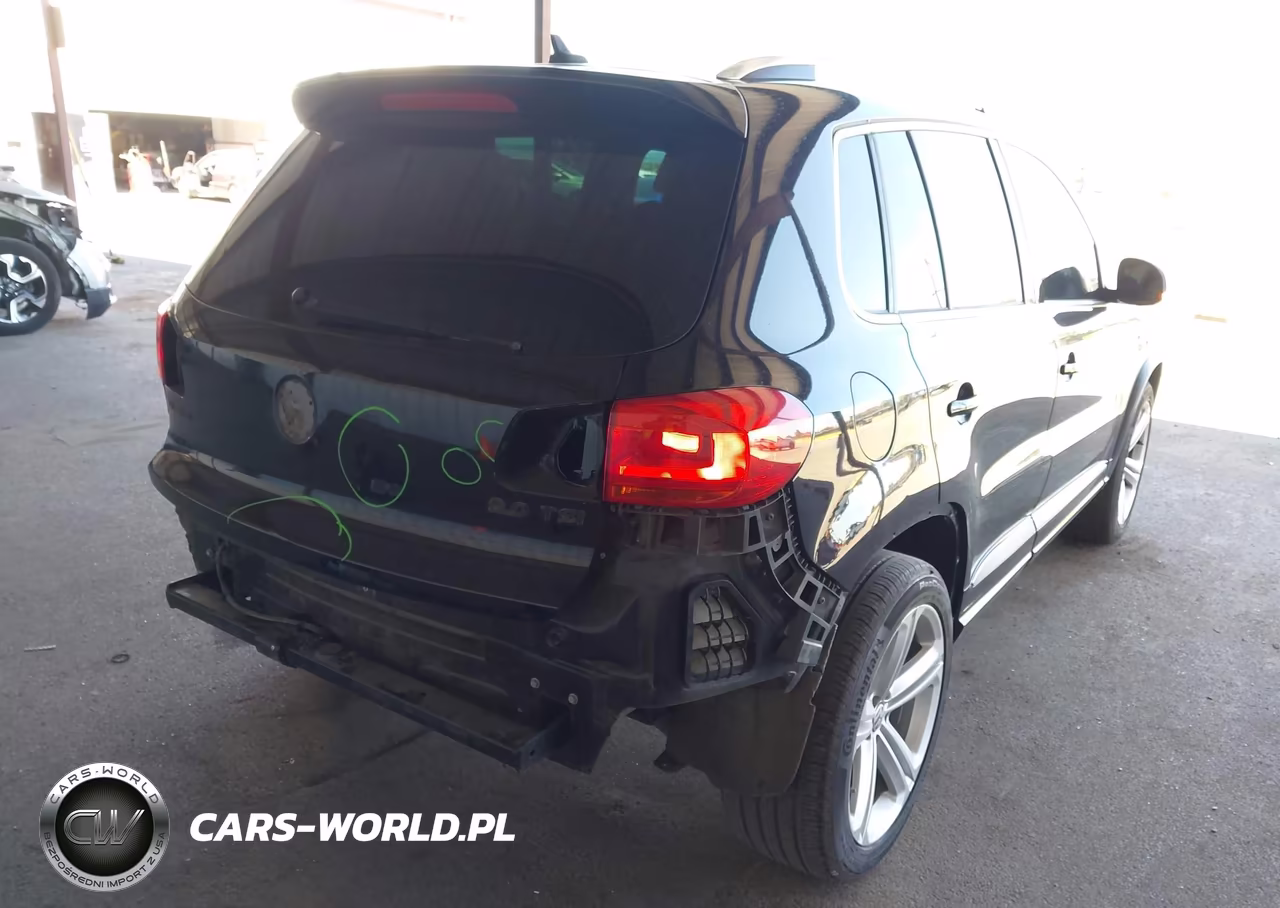 2014 Volkswagen Tiguan R-Line VIN:WVGAV3AX4EW109788 - 4