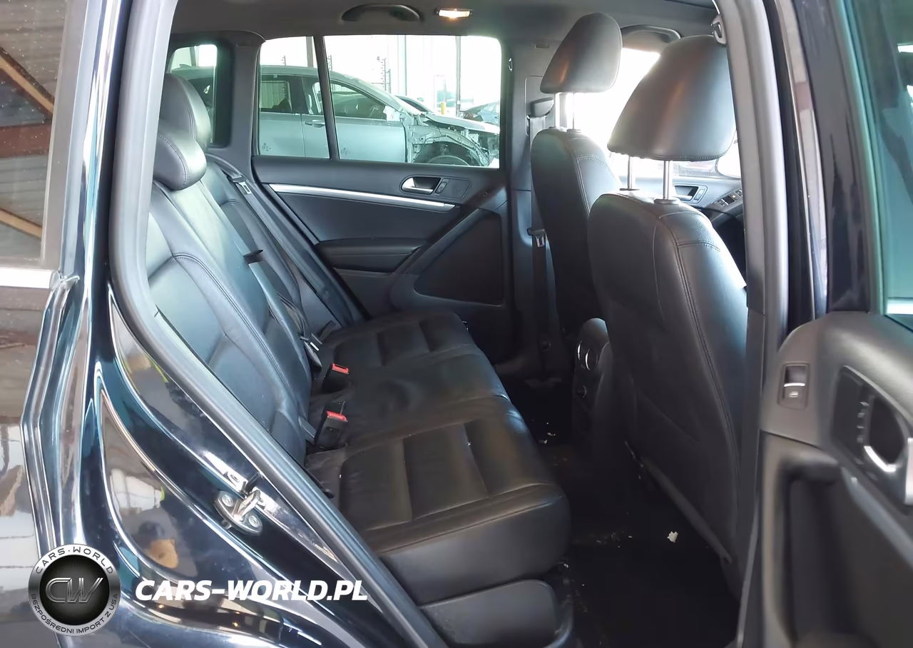 2014 Volkswagen Tiguan R-Line VIN:WVGAV3AX4EW109788 - 8