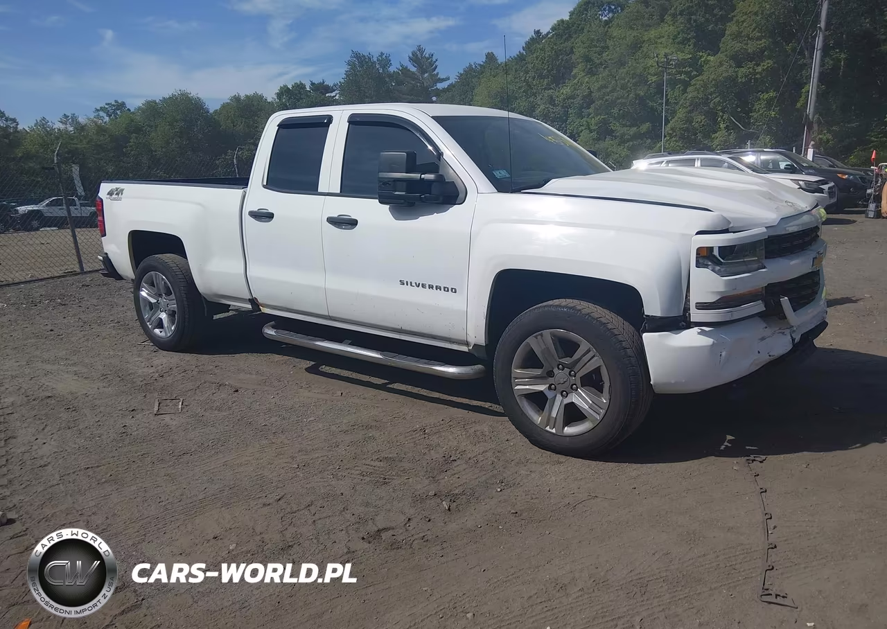 2017 Chevrolet Silverado 1500 Custom