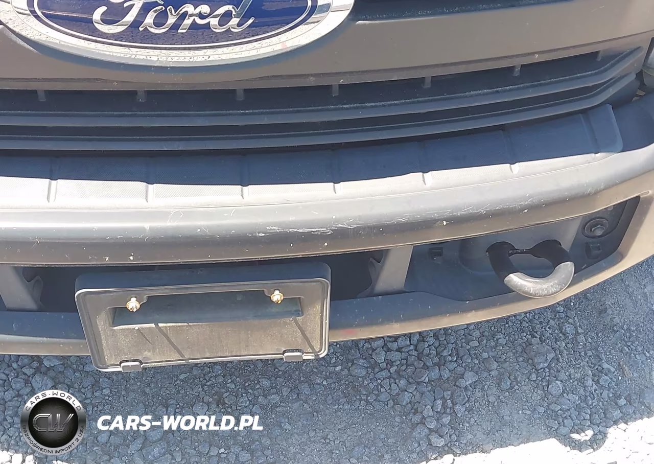 2019 Ford F-350 Chassis Xl VIN:1FDRF3G66KEG53886 - 17
