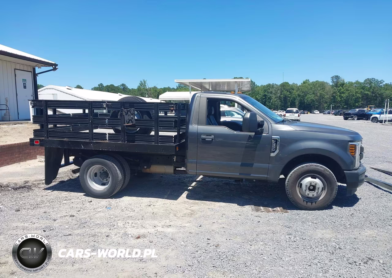 2019 Ford F-350 Chassis Xl VIN:1FDRF3G66KEG53886 - 19