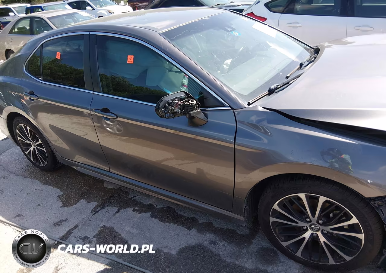 2018 Toyota Camry Se VIN:4T1B11HK2JU550033 - 14