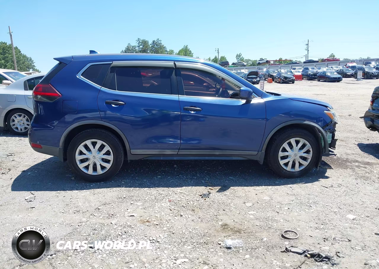 2018 Nissan Rogue S VIN:KNMAT2MT8JP573734 - 13