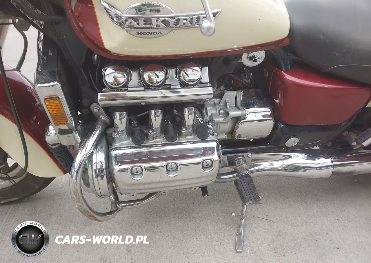 1998 Honda Gl1500 Ct VIN:1HFSC3433WA100527 - 9