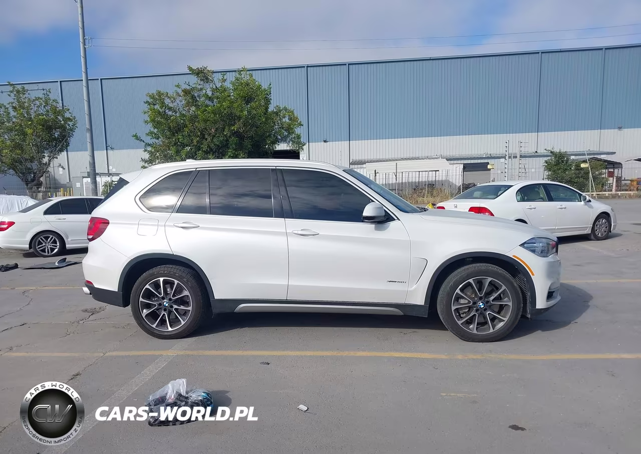 2017 BMW X5 xDrive50I VIN:5UXKR6C58H0J84512 - 13