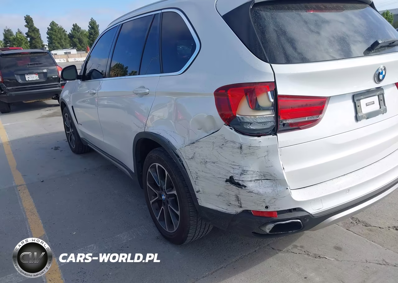 2017 BMW X5 xDrive50I VIN:5UXKR6C58H0J84512 - 6