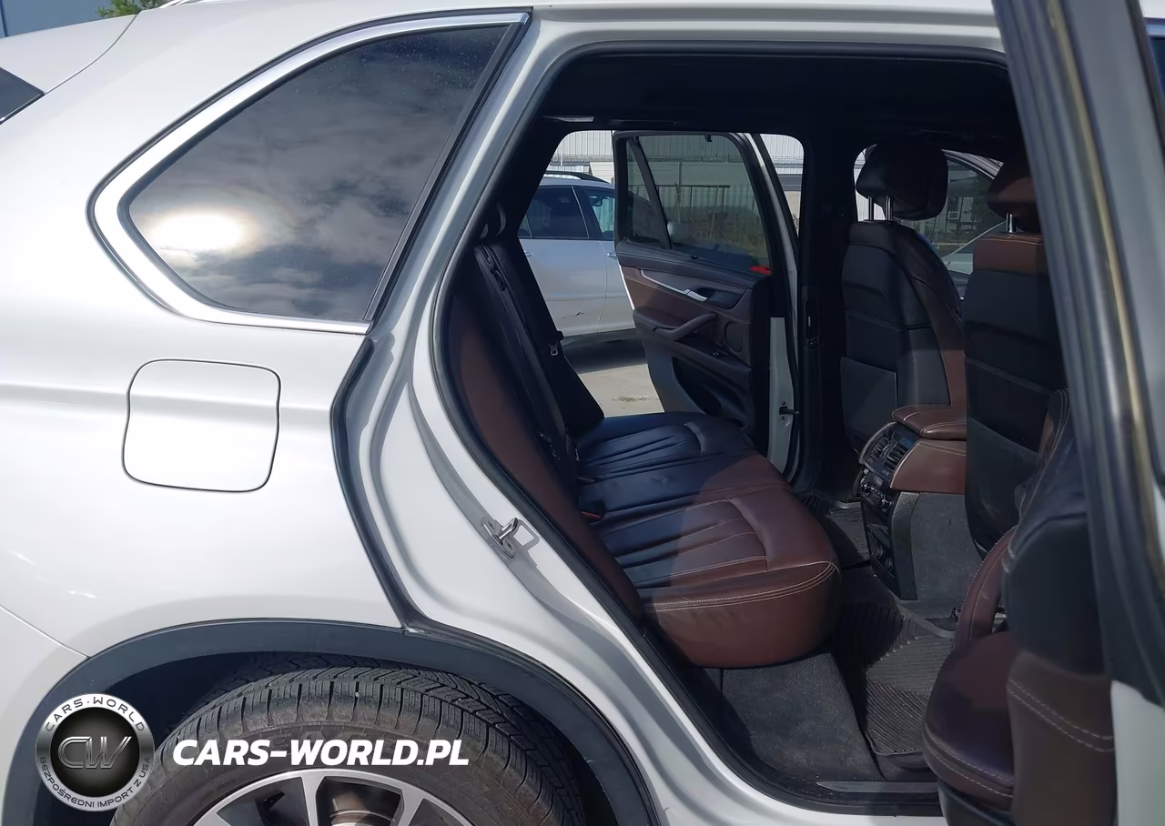 2017 BMW X5 xDrive50I VIN:5UXKR6C58H0J84512 - 8