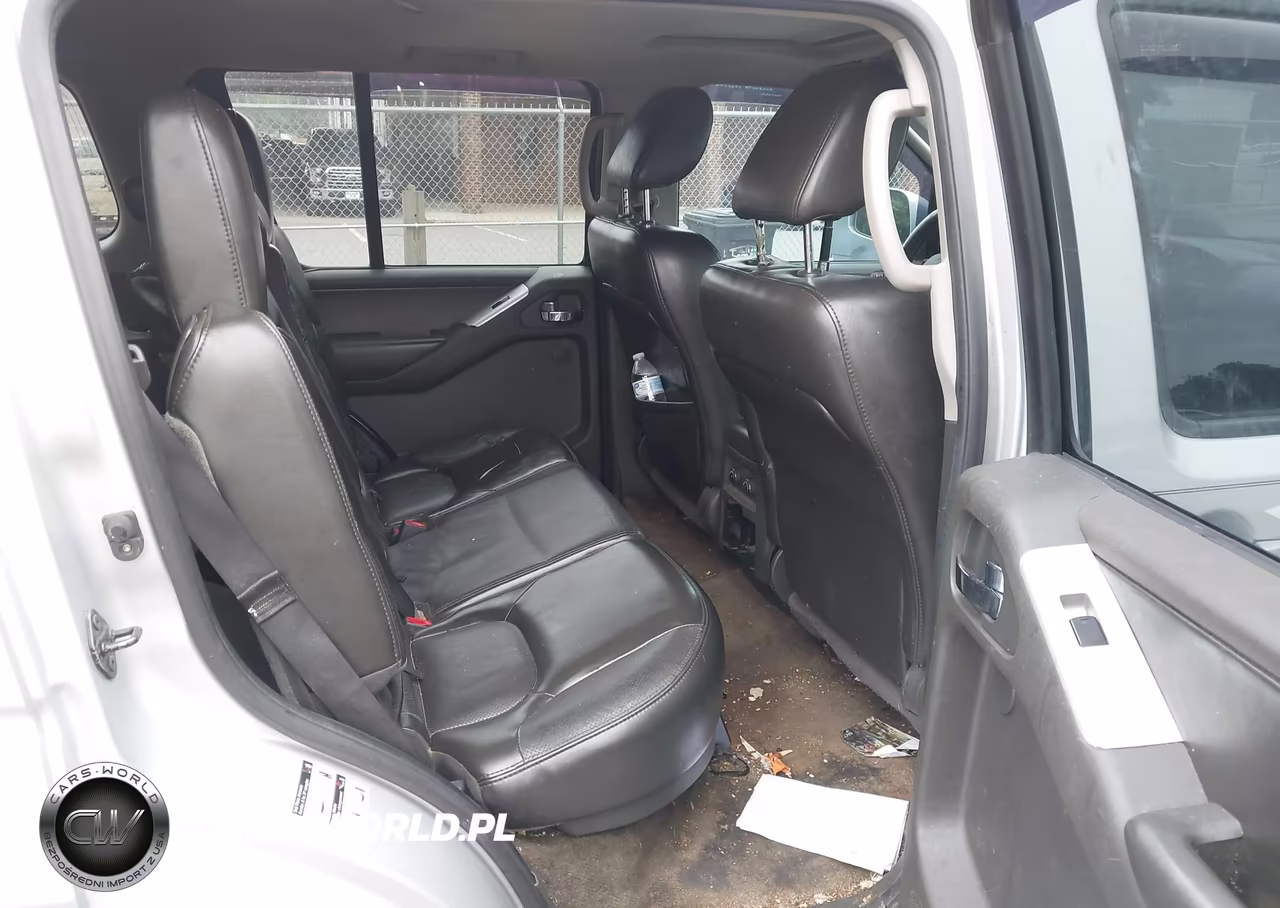 2012 Nissan Pathfinder Silver VIN:5N1AR1NB6CC640349 - 8