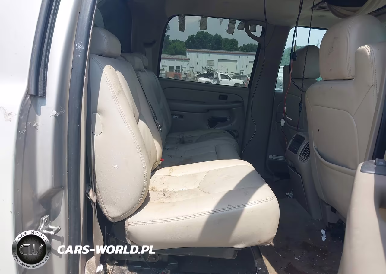 2005 Chevrolet Avalanche 1500 Z66 VIN:3GNEC12Z55G196669 - 8