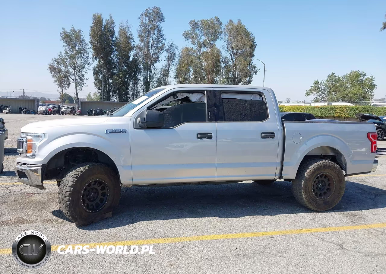 2019 Ford F-150 Xlt VIN:1FTEW1C57KKC05050 - 17