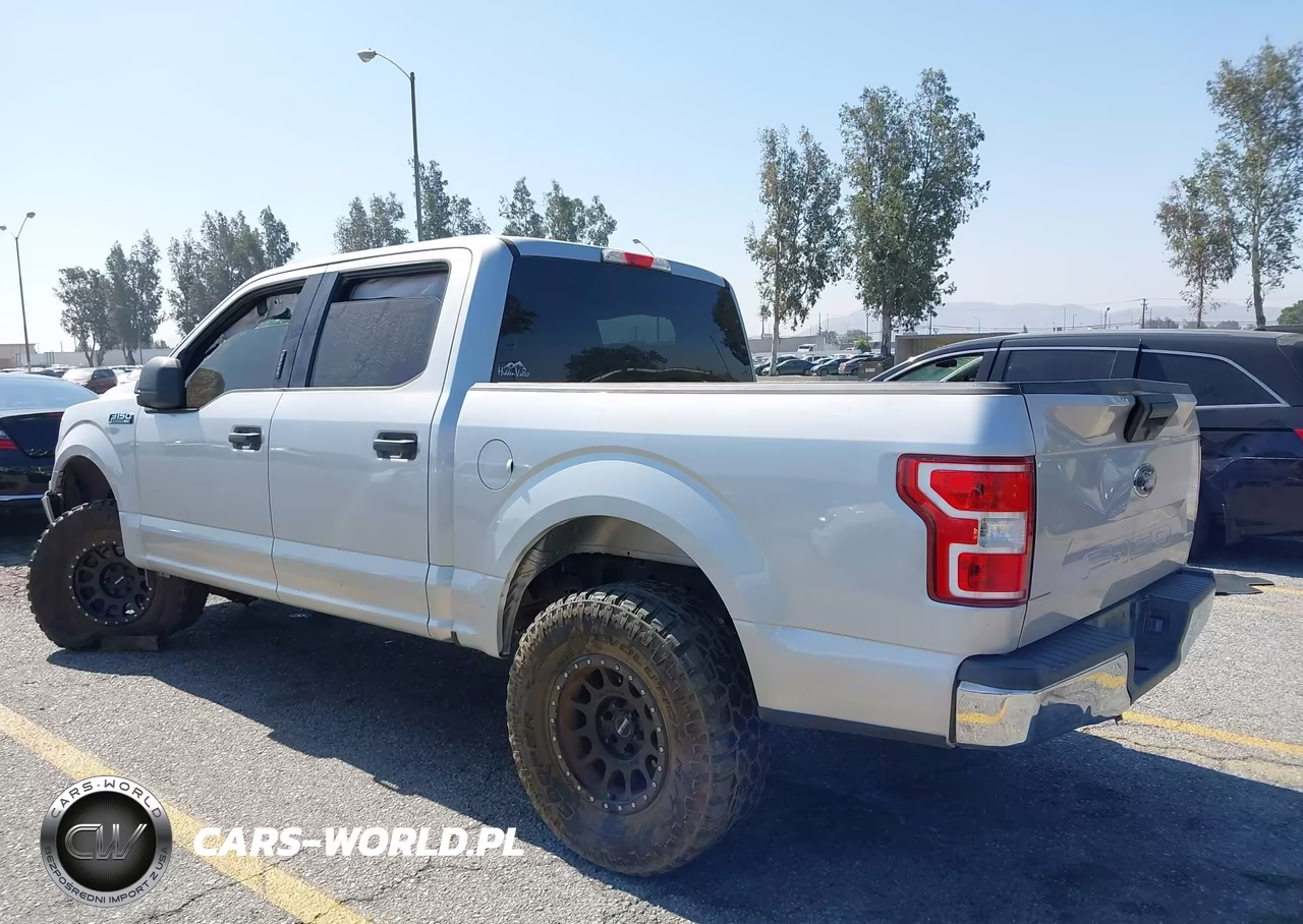 2019 Ford F-150 Xlt VIN:1FTEW1C57KKC05050 - 3