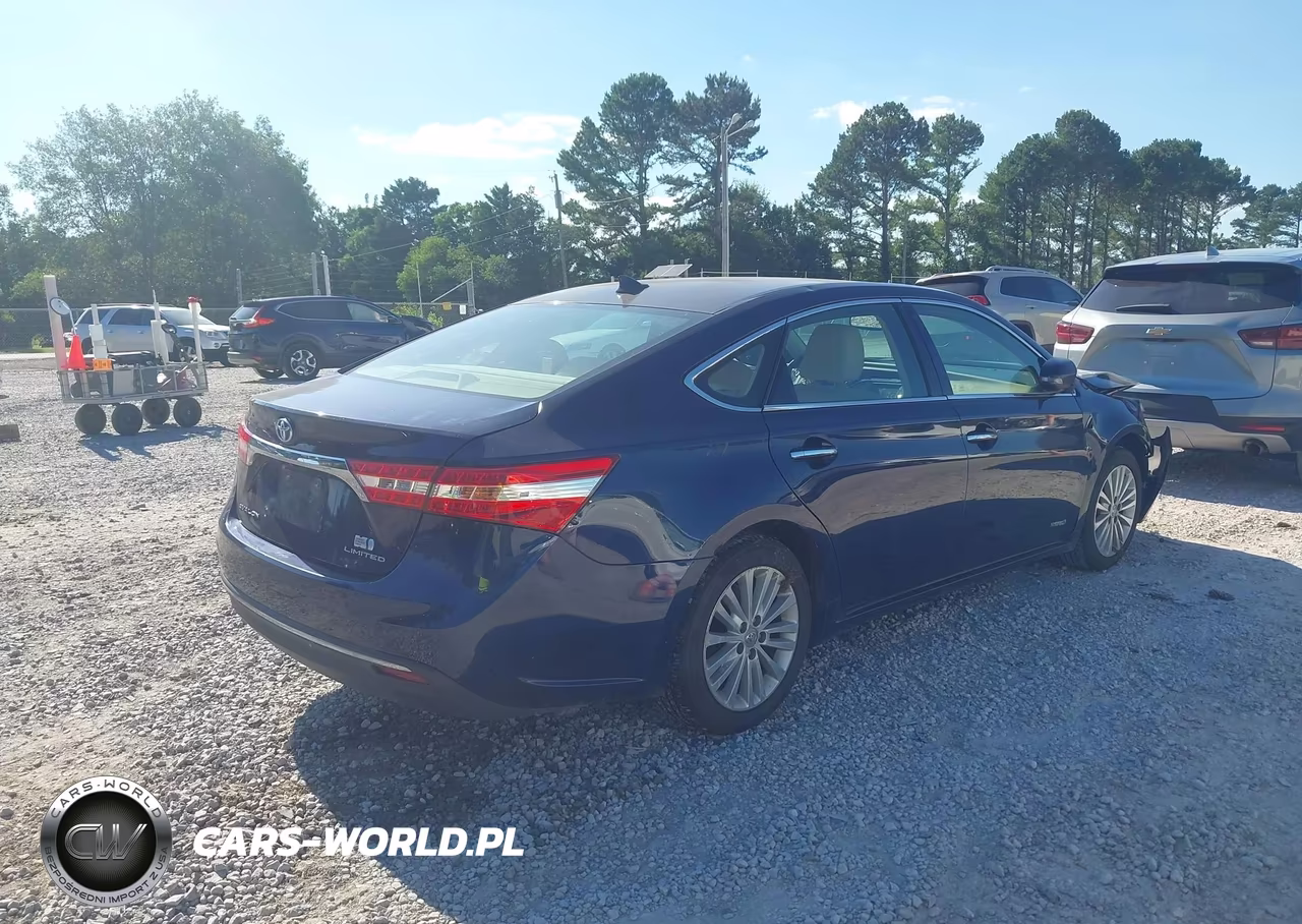 2013 Toyota Avalon Hybrid Limited VIN:4T1BD1EB4DU014930 - 4