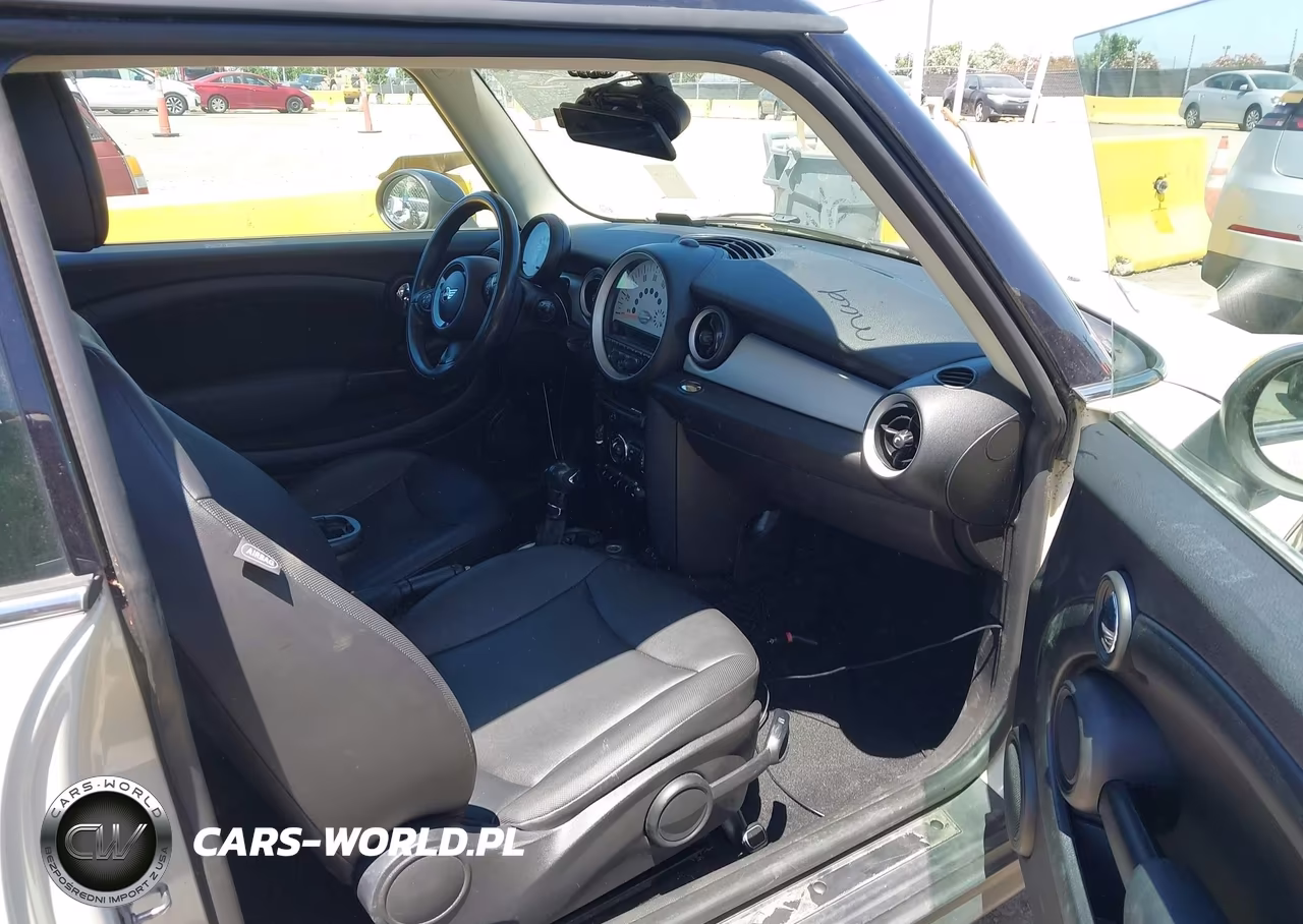 2013 Mini Hardtop Cooper VIN:WMWSU3C57DT549203 - 5