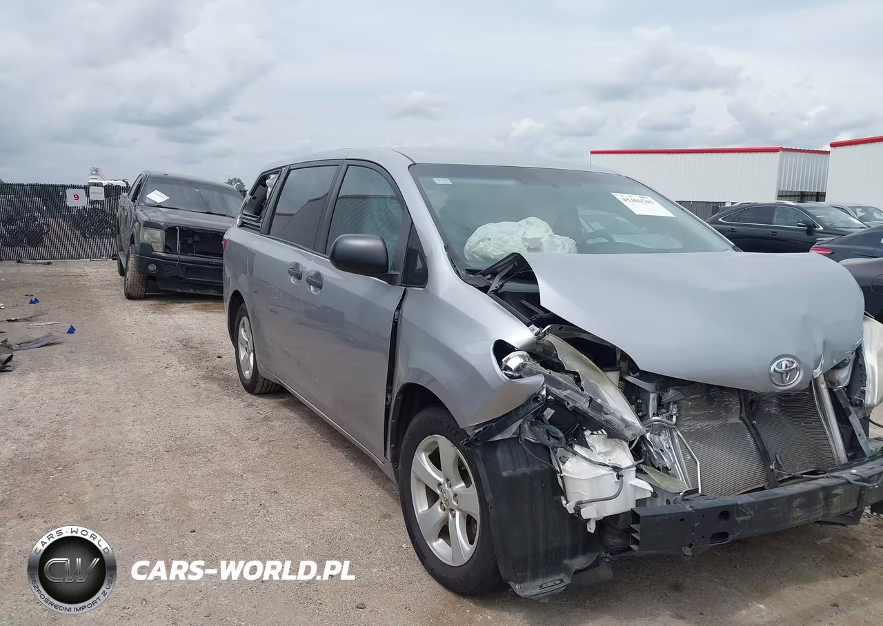 2016 Toyota Sienna L 7 Passenger