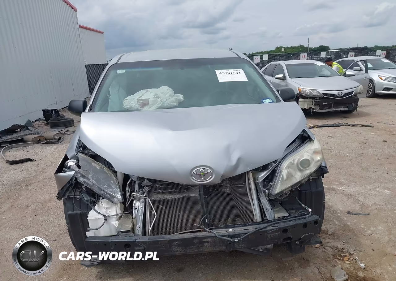 2016 Toyota Sienna L 7 Passenger VIN:5TDZK3DC6GS717470 - 12