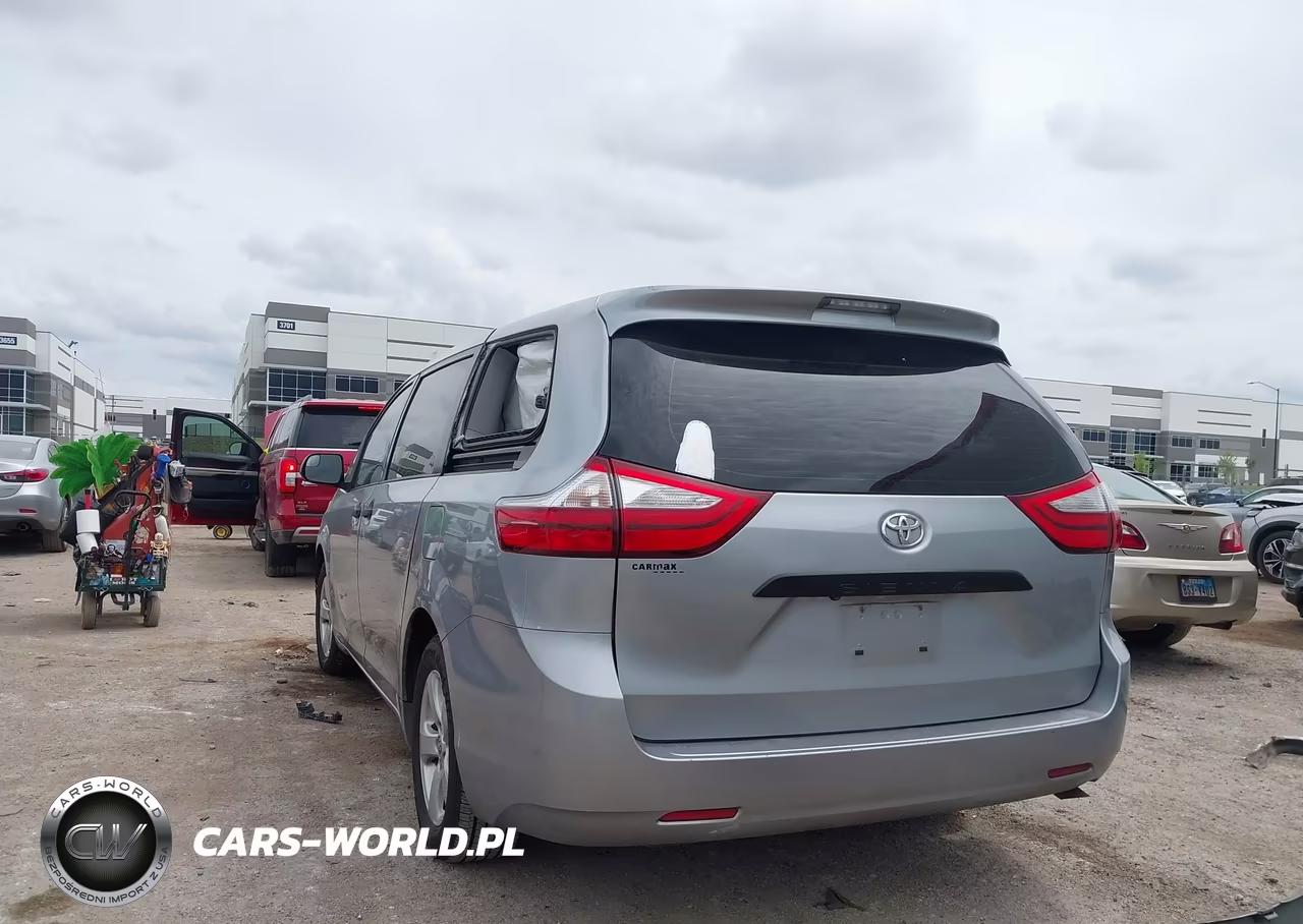 2016 Toyota Sienna L 7 Passenger VIN:5TDZK3DC6GS717470 - 3