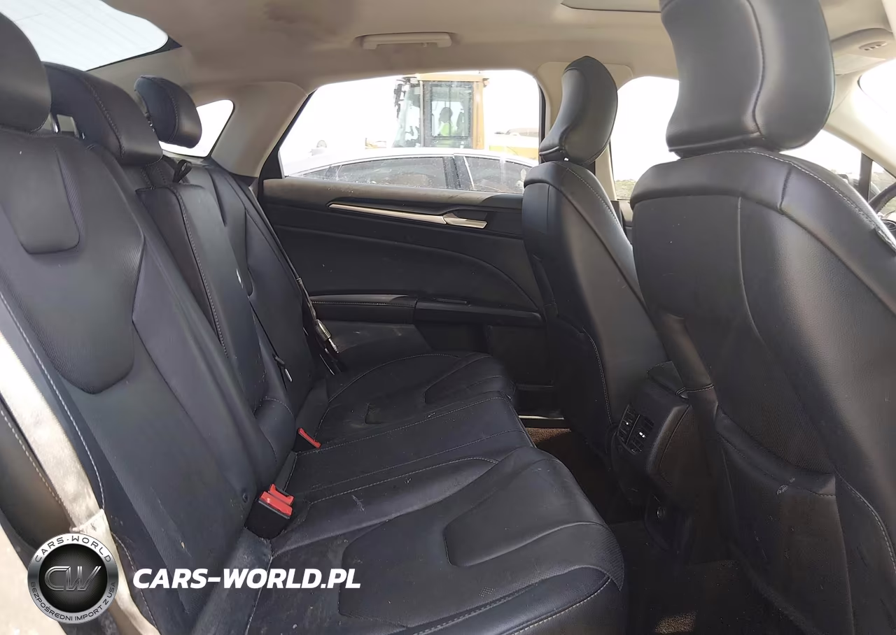 2019 Ford Fusion Titanium VIN:3FA6P0D9XKR189652 - 8