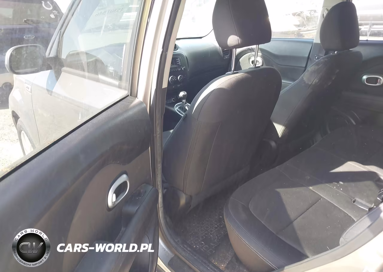 2015 Kia Soul VIN:KNDJN2A27F7140452 - 8