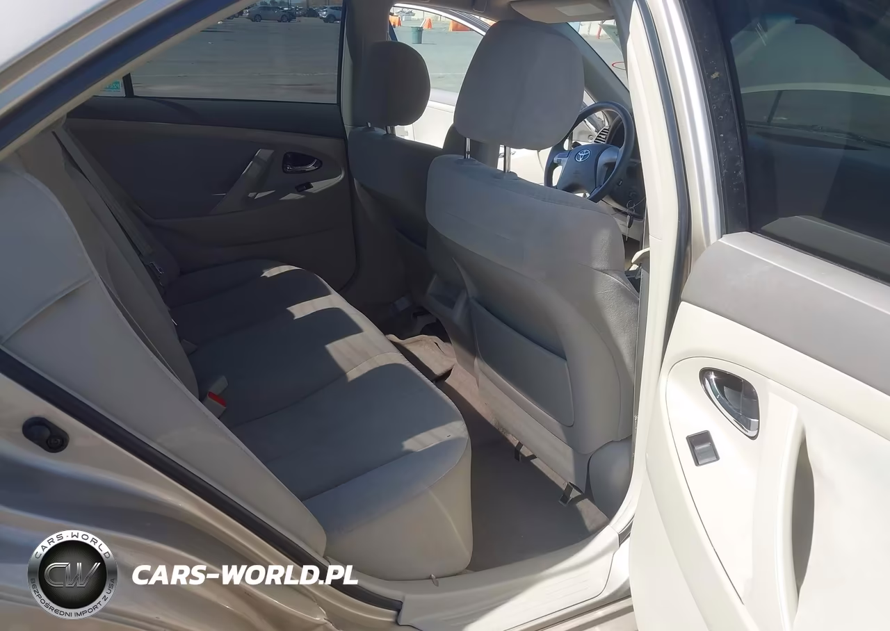 2009 Toyota Camry Le VIN:4T1BE46K39U264082 - 8