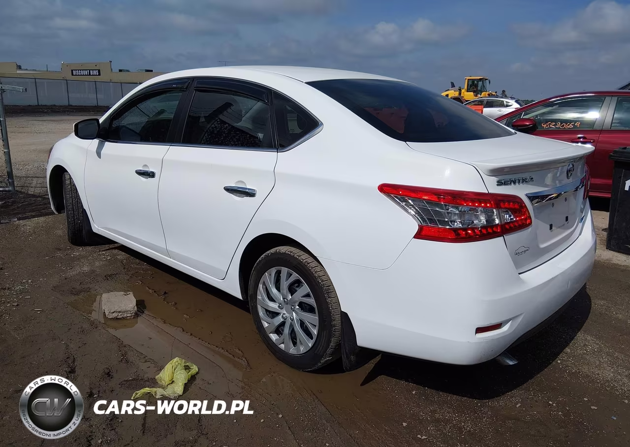 2015 Nissan Sentra Fe+ S VIN:3N1AB7AP4FY355404 - 3