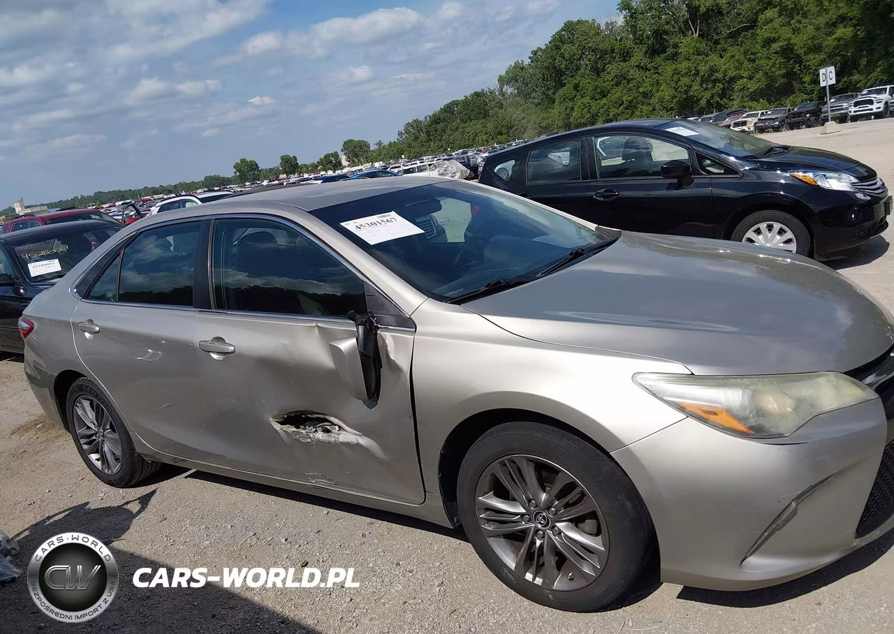 2016 Toyota Camry Se VIN:4T1BF1FK7GU161921 - 13