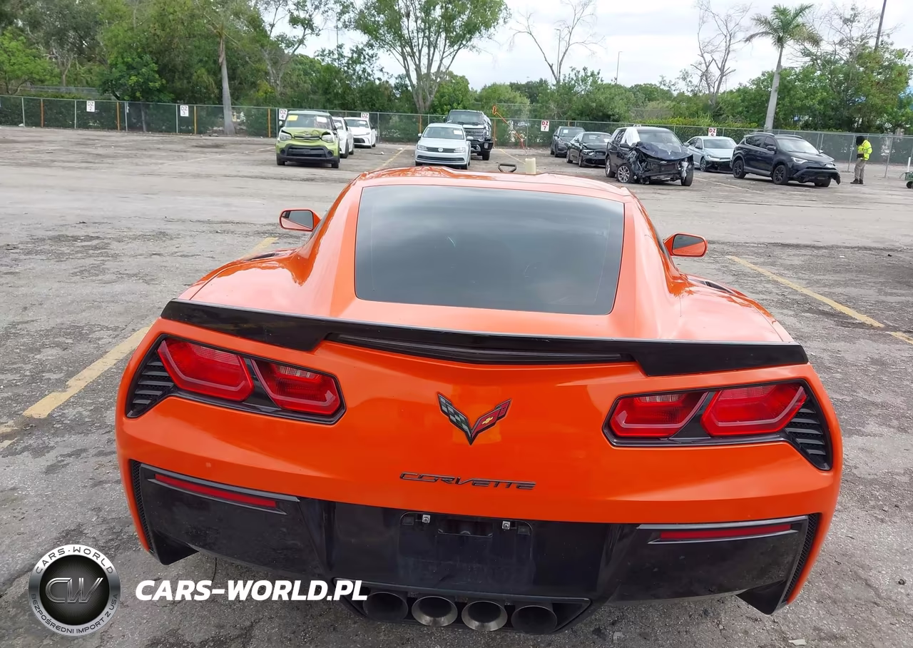 2019 Chevrolet Corvette Stingray VIN:1G1YA2D76K5100105 - 17
