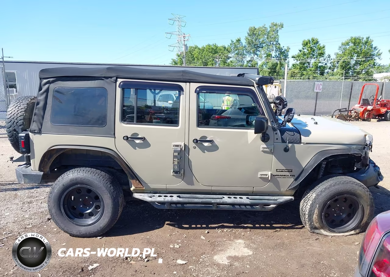 2017 Jeep Wrangler Unlimited Sport 4X4 VIN:1C4BJWDG5HL593381 - 13