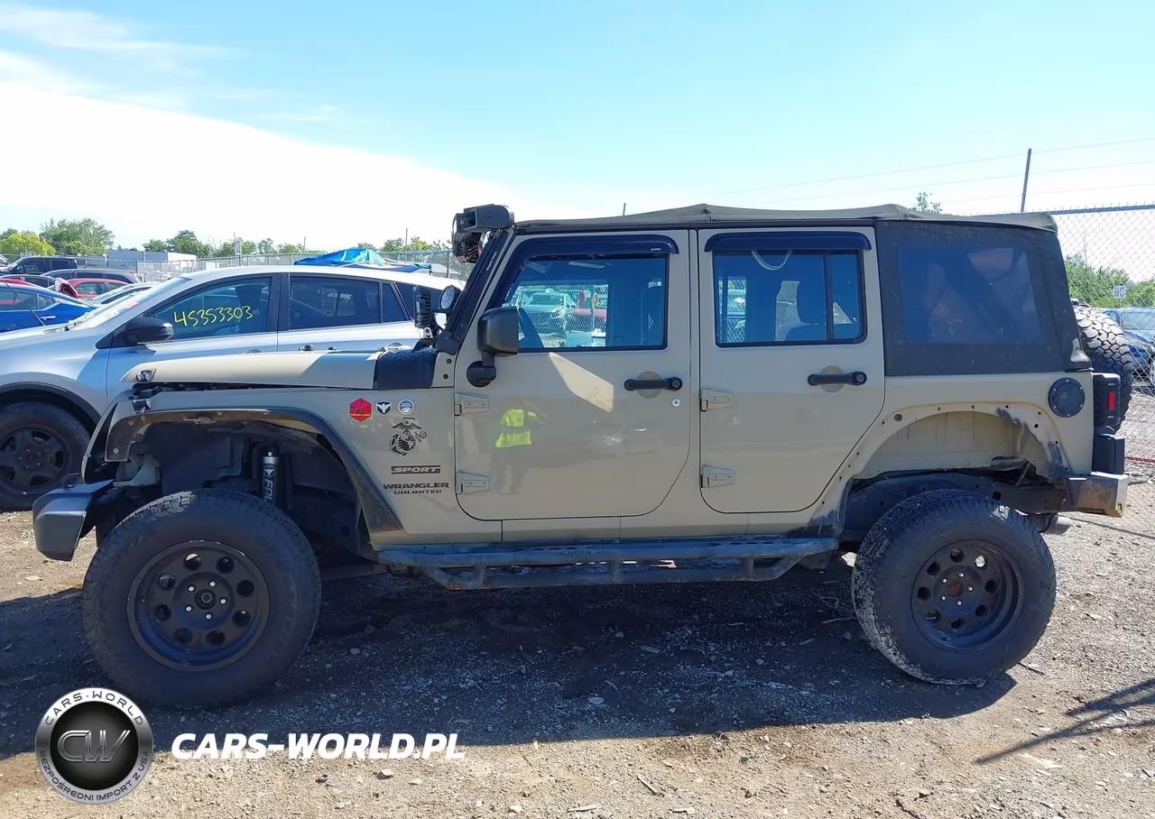 2017 Jeep Wrangler Unlimited Sport 4X4 VIN:1C4BJWDG5HL593381 - 14