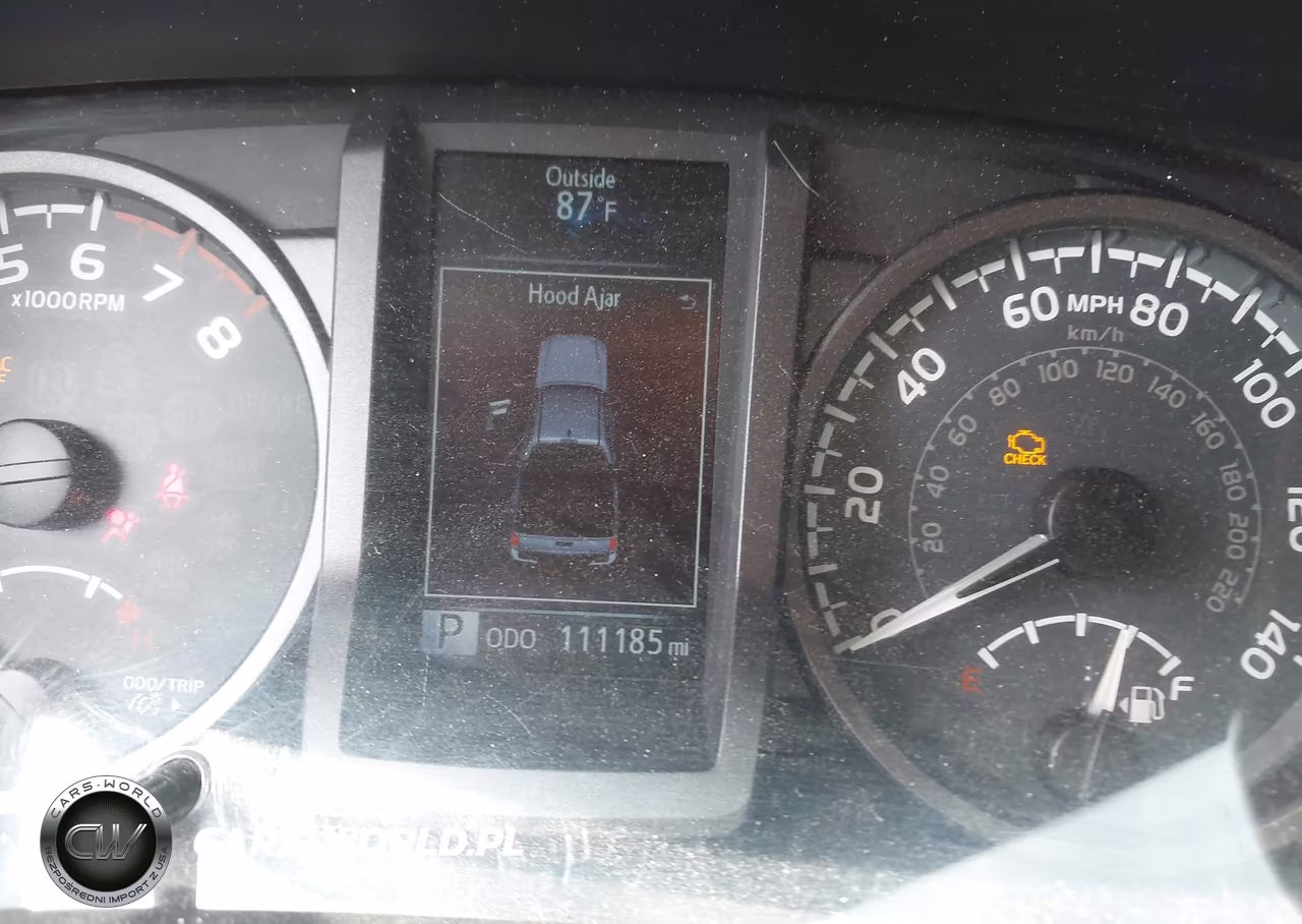 2018 Toyota Tacoma Trd Sport VIN:3TMCZ5AN7JM150275 - 7