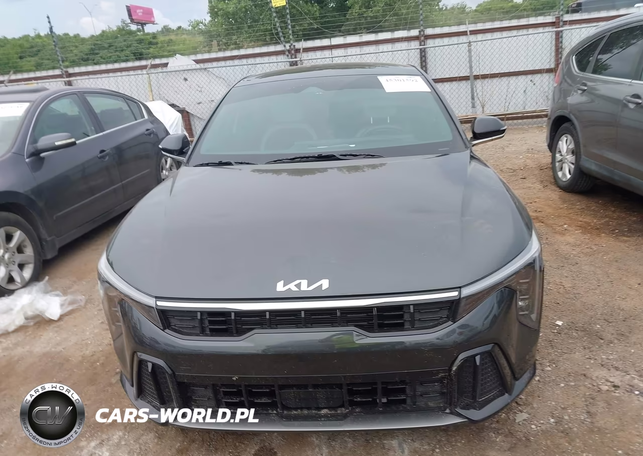 2025 Kia K4 Gt-Line VIN:3KPFW4DEXSE097384 - 12