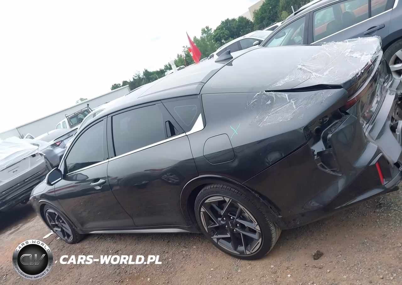 2025 Kia K4 Gt-Line VIN:3KPFW4DEXSE097384 - 14