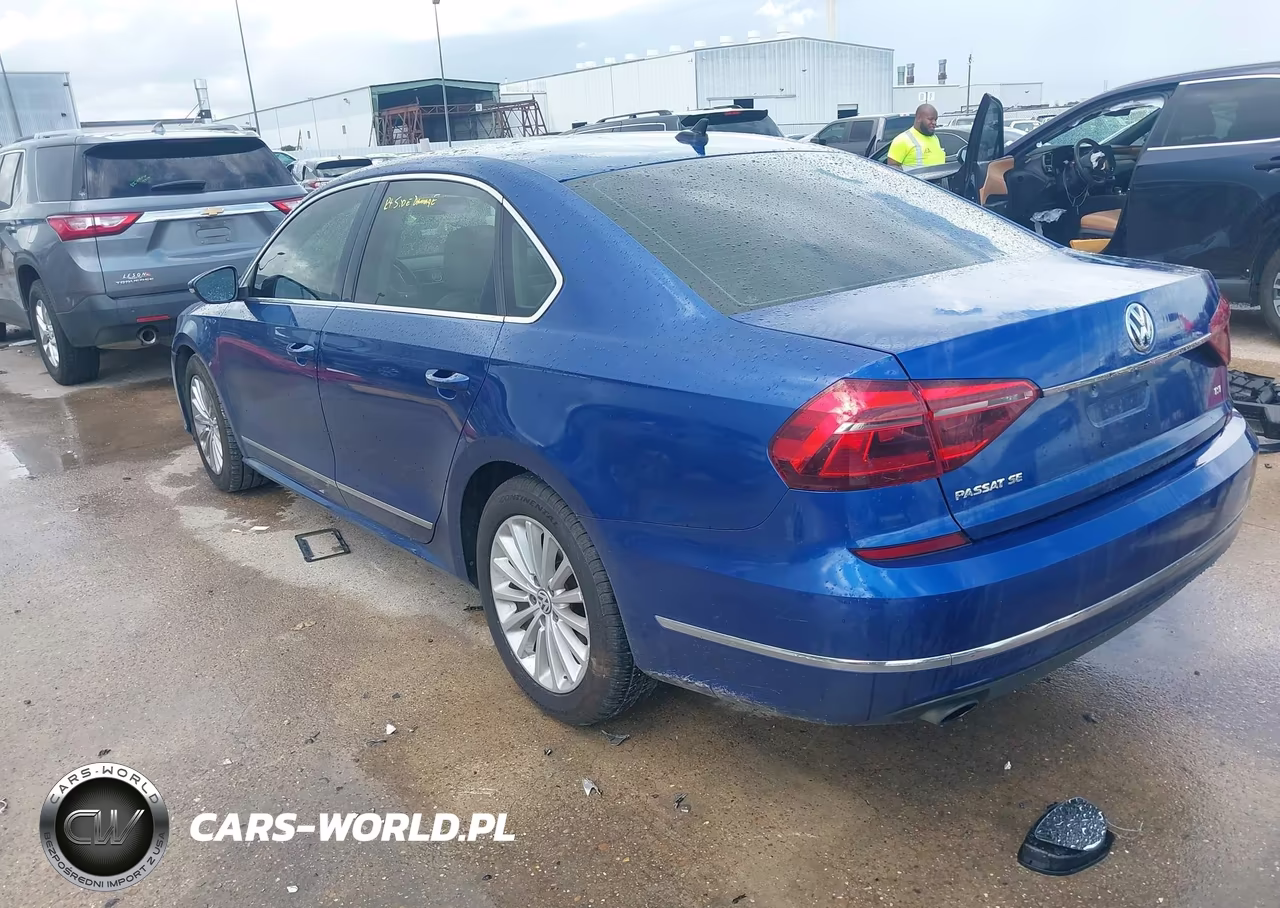 2017 Volkswagen Passat 1.8T Se VIN:1VWBT7A3XHC079315 - 3