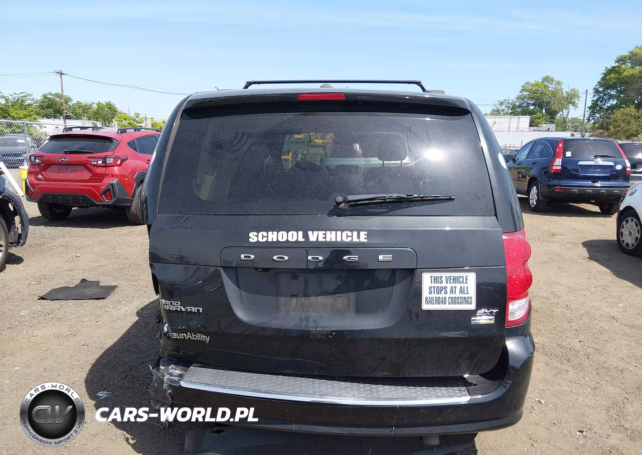 2019 Dodge Grand Caravan Sxt VIN:2C4RDGCG0KR775114 - 16