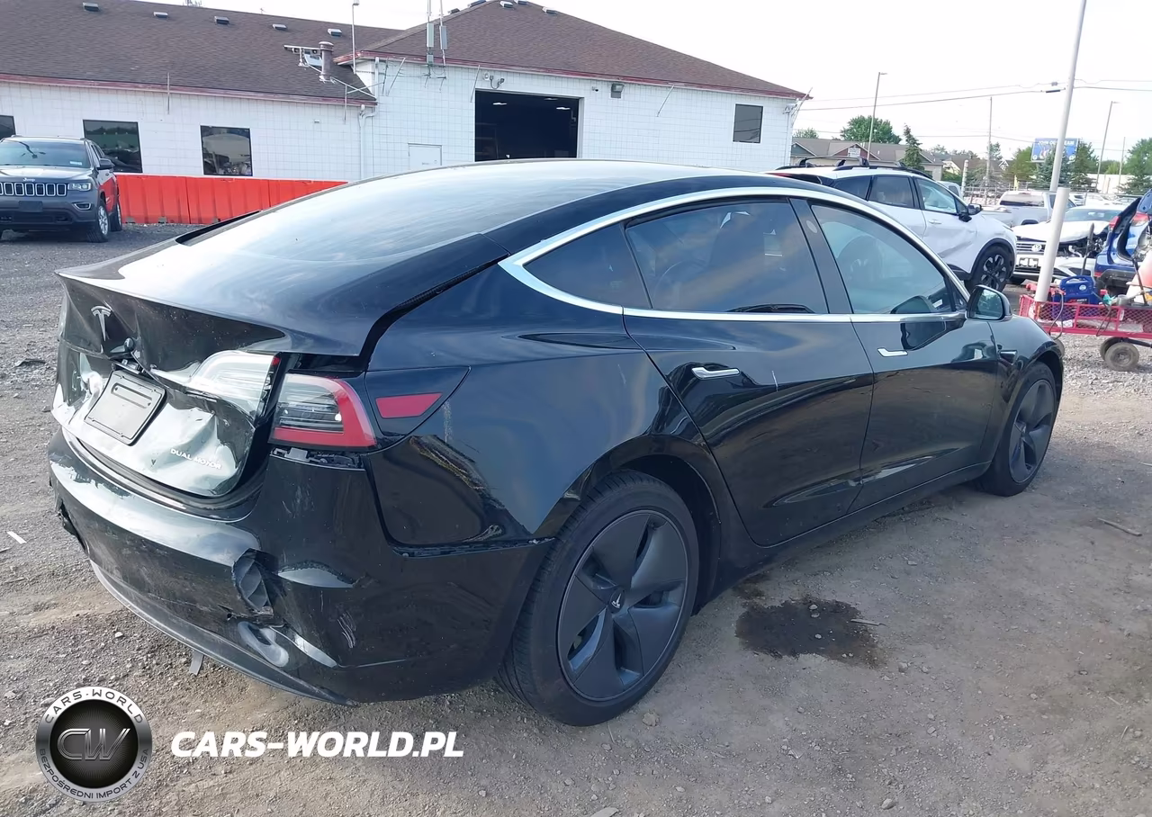 2020 Tesla Model 3 Long Range Dual Motor All-Wheel Drive VIN:5YJ3E1EB2LF599777 - 4