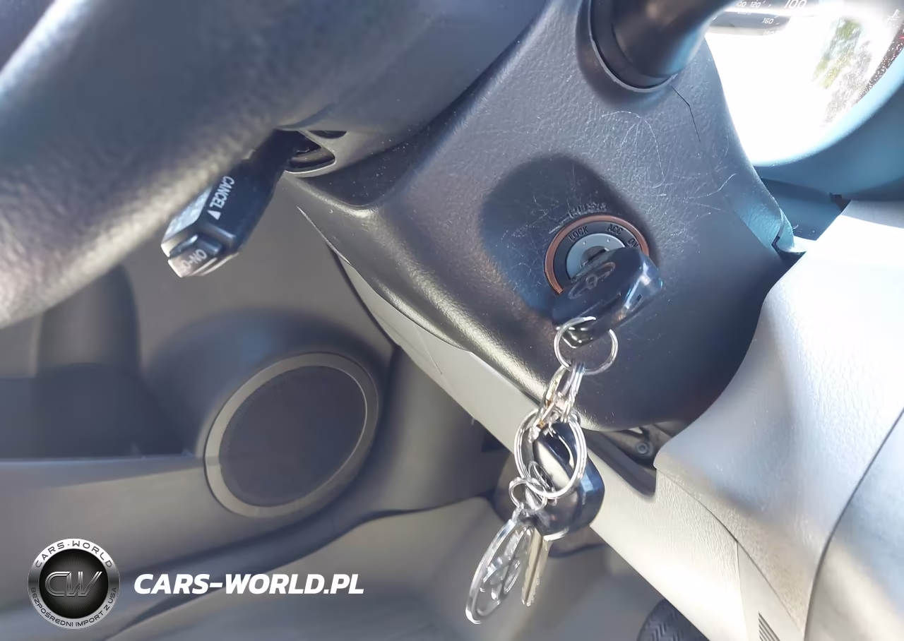 2010 Toyota Rav4 VIN:JTMBF4DV6AD036113 - 11