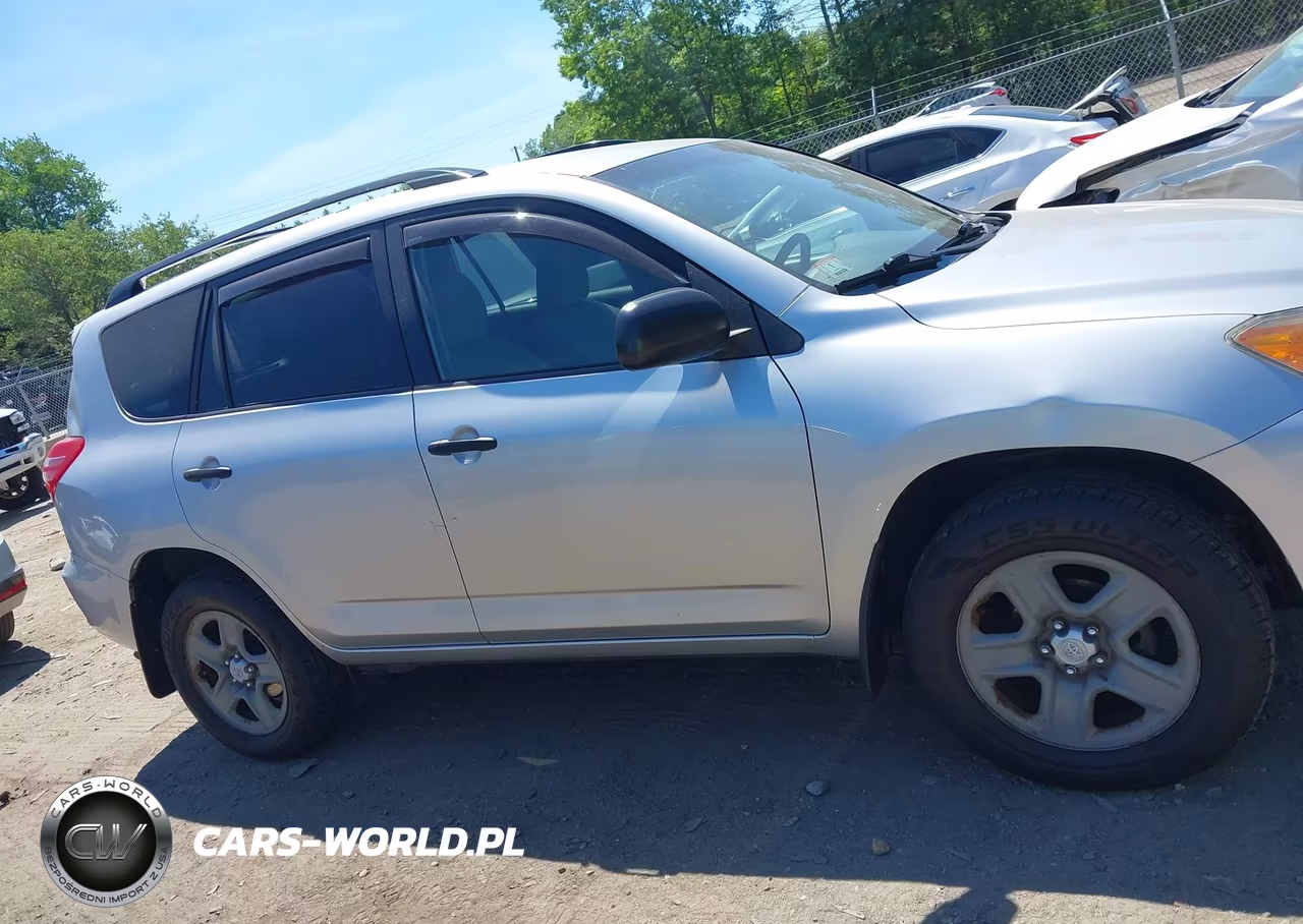 2010 Toyota Rav4 VIN:JTMBF4DV6AD036113 - 13