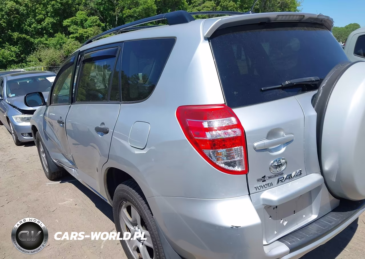 2010 Toyota Rav4 VIN:JTMBF4DV6AD036113 - 3